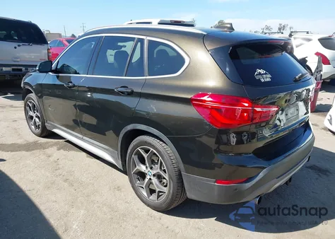 2016 BMW X1 xDrive28I z USA, uszkodzony, nr VIN WBXHT3C35GP887584